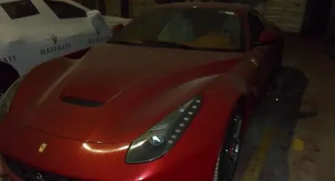 В Кърджали продават ново и мръсно Ferrari F12bеrlinetta за 400 хил. евро /галерия/