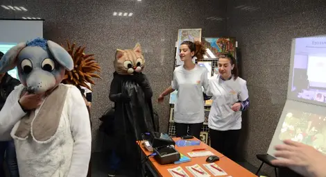 Дронове, роботи и приказни герои отвориха вратите на университета Дронове, роботи и приказни герои отвориха вратите на университета