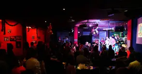 Домът на рока и джаза Макс клуб празнува своя десети рожден ден