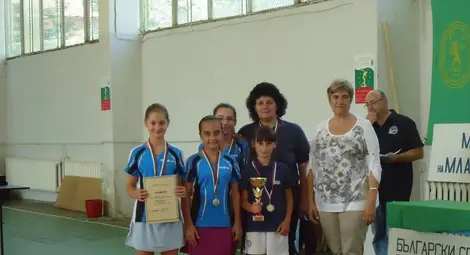 Тенисът в Две могили обра всичко в Костенец