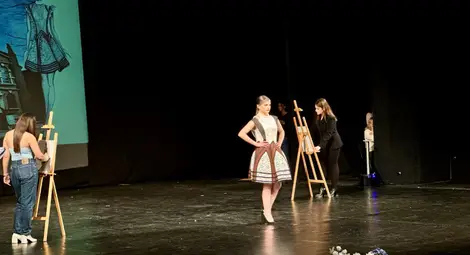 Спектакълът &bdquo;Асамблея на красотата и модата&ldquo; превърна сцената на Доходното здание в пространство на естетика и съпричастност