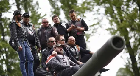 Наш рокер стигна до Берлин с "Нощните вълци" 