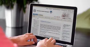 Сменяме стария Windows, за да  ползваме онлайн услугите на НАП