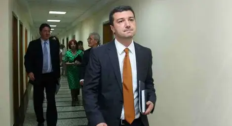 1.5 милиарда лева се изгубили в енергетиката 1.5 милиарда лева се изгубили в енергетиката