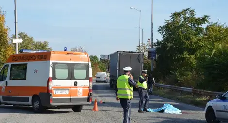 ТИР прегази 77-годишна жена срещу &bdquo;Метро&ldquo;