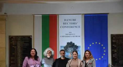 Ректорското ръководство на Русенския университет се срещна с представители на Университет "Валахия" - Търговище, Румъния