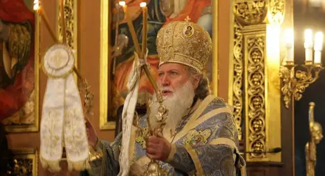 Патриарх Неофит благослови нов тираж на записаните в русенския му период църковни песнопения