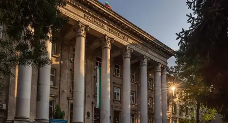 Университетът ще обучава магистри по социално предприемачество