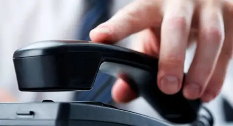 79-годишна вързана с една от най-старите телефонни измами