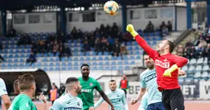 „Дунав“ и „Ботев“ се занулиха с по една греда във всяко полувреме