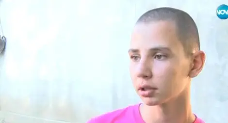 14-годишно момче обвини полицаи в насилие