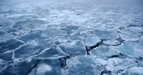 Забраниха стъпването по замръзналите водоеми