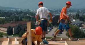 Бизнесклиматът се  влошава през април