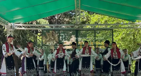 И българи от Румъния се включиха в 55-ото издание на „Златната гъдулка“ И българи от Румъния се включиха в 55-ото издание на „Златната гъдулка“