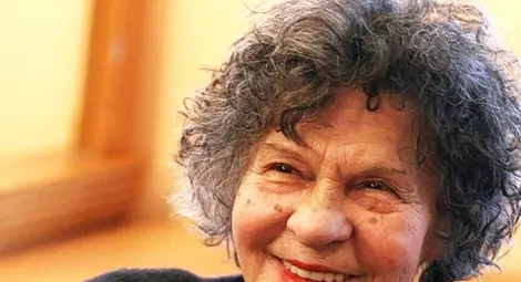 Изписват Стоянка Мутафова в събота