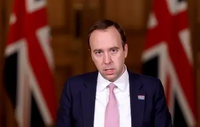 Министри, лидери и учени уверяват в безопасността на ваксината на "АстраЗенека"