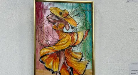 Изложбата &bdquo;Вино, любов и традиции&ldquo; на &bdquo;Борисова&ldquo; 6 в Русе превръща 80 платна в празник на изкуството