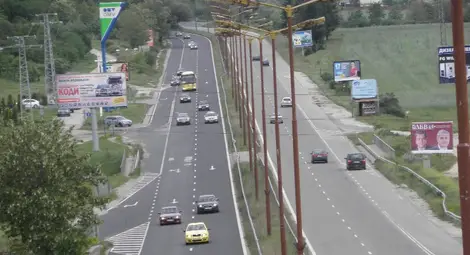 Голямото завръщане започна, трафикът по Е-79 е засилен