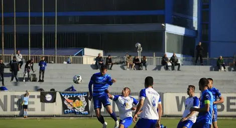 &bdquo;Дунав&ldquo; посреща &bdquo;Устрем&ldquo; на базата в &bdquo;Здравец&ldquo;