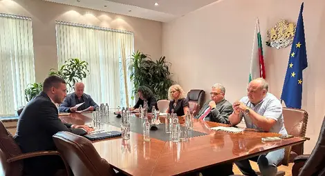 Екоминистърът идва в Русе за инсинератора в Гюргево по покана на Георги Кръстев Екоминистърът идва в Русе за инсинератора в Гюргево по покана на Георги Кръстев