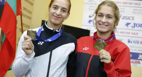 Сестри Стоеви спечелиха титлата в Саарбрюкен Сестри Стоеви спечелиха титлата в Саарбрюкен