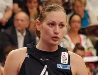 Вики Мирчева се връща в Русе след 7 години