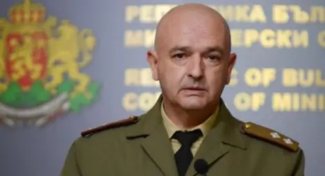 Ген. Мутафчийски: Ще искам по-строги мерки, напът сме сами да провалим всичко