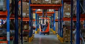 Австрийските пощи купуват 70% от  просперираща русенска компания