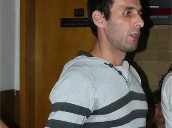 Убиецът на трима студенти избягал през Дунав мост Убиецът на трима студенти избягал през Дунав мост