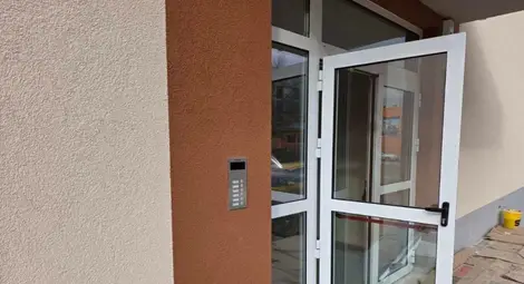 Община Русе отчита напредък по ключови ремонти в образователни институции