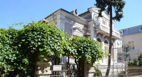 След десетки пропищели &bdquo;Уно ремонт&ldquo; продължава да работи необезпокоявано