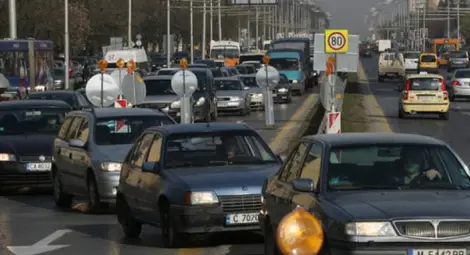 Внимание! Нов закон за младите шофьори, от днес...