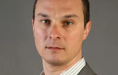 Спортният корифей на bTV Пепи Бакърджиев се радва на мъжка рожба 