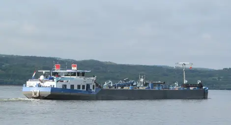 Приключи драгирането в района на остров Вардим