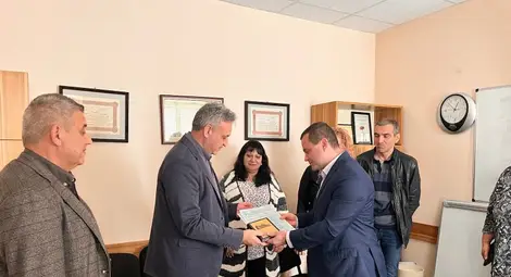 Над 10 големи индустрии разчитат на едно от най-старите русенски предприятия - „Труд“ Над 10 големи индустрии разчитат на едно от най-старите русенски предприятия - „Труд“