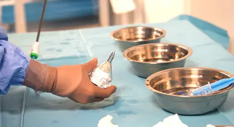 В Сърдечно-съдовия център на МЕДИКА вече сменят аортни клапи през бедрената артерия