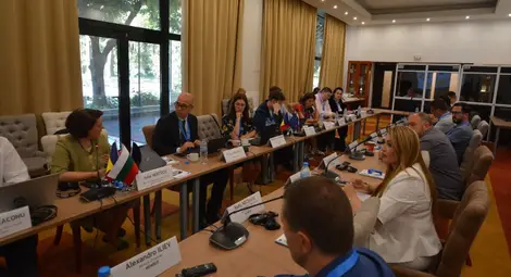 Над 17 млн. евро ще бъдат инвестирани за подобряване на образованието в пограничния регион между България и Румъния Над 17 млн. евро ще бъдат инвестирани за подобряване на образованието в пограничния регион между България и Румъния