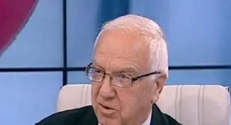 Проф. Мермерски гони вирусите за минути с тинктура от природата