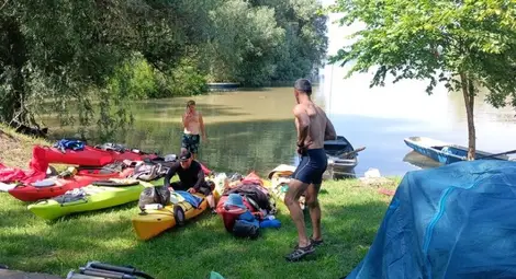 Българските Малдиви, или разходка с лодка по Дунав Българските Малдиви, или разходка с лодка по Дунав