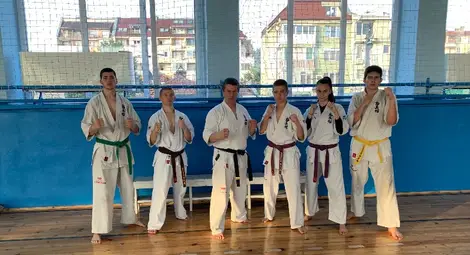 Петима каратисти от Ипон&ldquo; на турнир за Световната купа