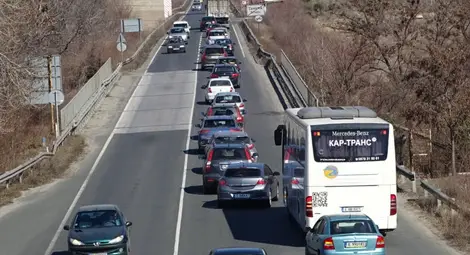 Пътна полиция е в готовност за предстоящите великденски празници