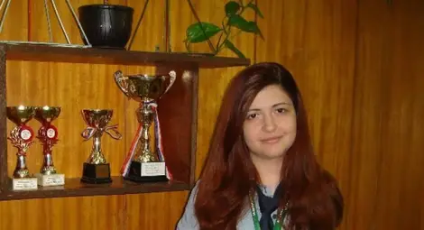 Дона-Мария Иванова от Математическата класирана за конкурс в Аризона през май Дона-Мария Иванова от Математическата класирана за конкурс в Аризона през май