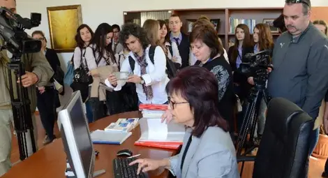 От 1 октомври разпределят дела с електронни подписи