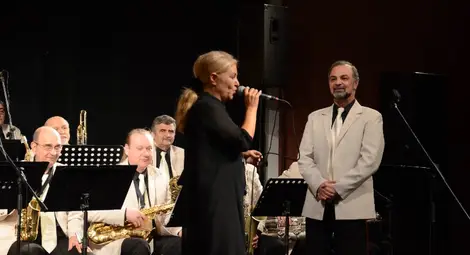 Хилда Казасян и диригентът Димчо Рубчев пяха в дует