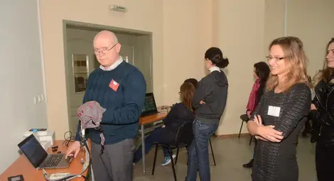 Технологии за контрол с поглед  помагат на хора с тежки увреждания