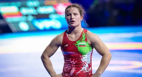 Биляна ДУДОВА