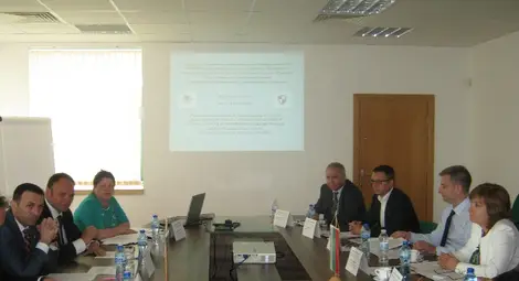 Български и румънски данъчни се срещнаха в Русе