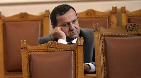 Социалните ангажименти ще се съобразяват с икономическите реалности, обяви министър Адемов