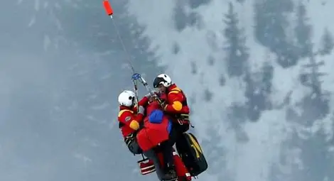 Ужасяващо падане на Линдзи Вон на старта на Световното по ски