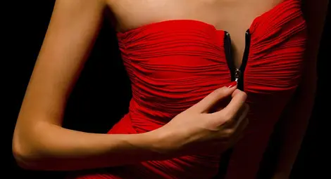 След 8 години в манастир колумбийка стана порноактриса